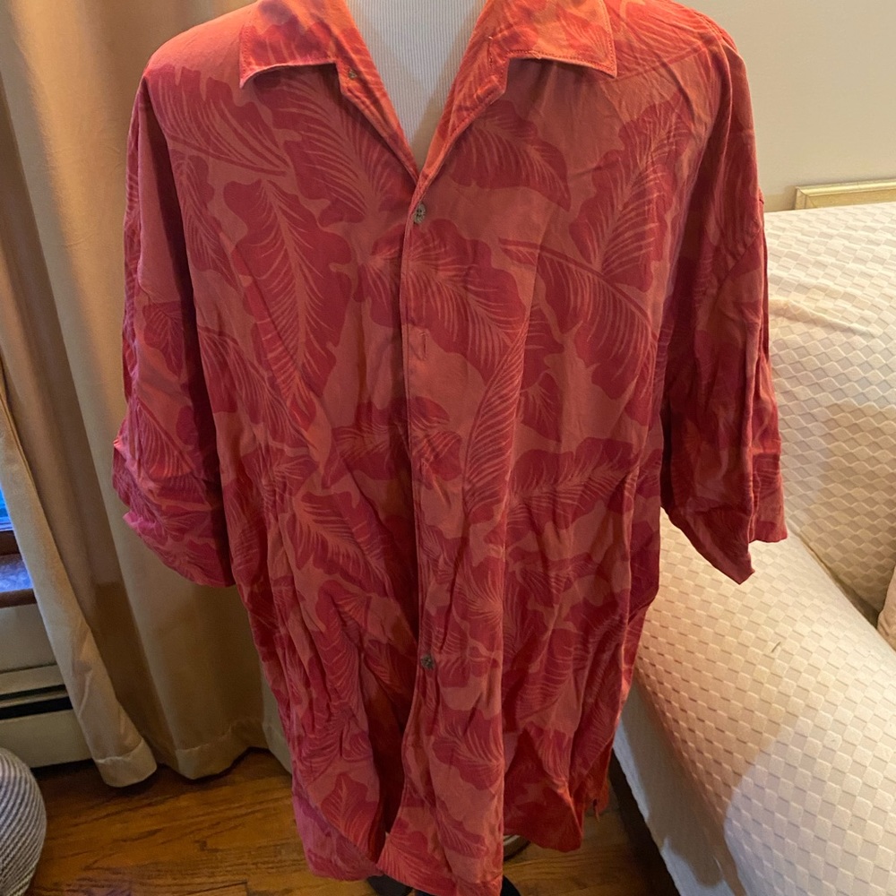 Mens Tommy Bahama 100% Silk Shirt